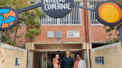 Visita de docents de França per establir relacions bilaterals entre institucions